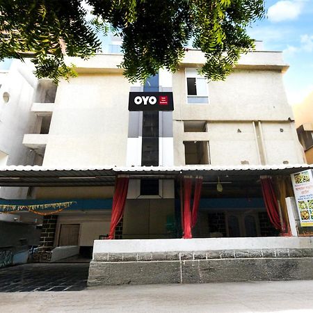 Hotel O Asian Residency Hyderabad Exterior photo