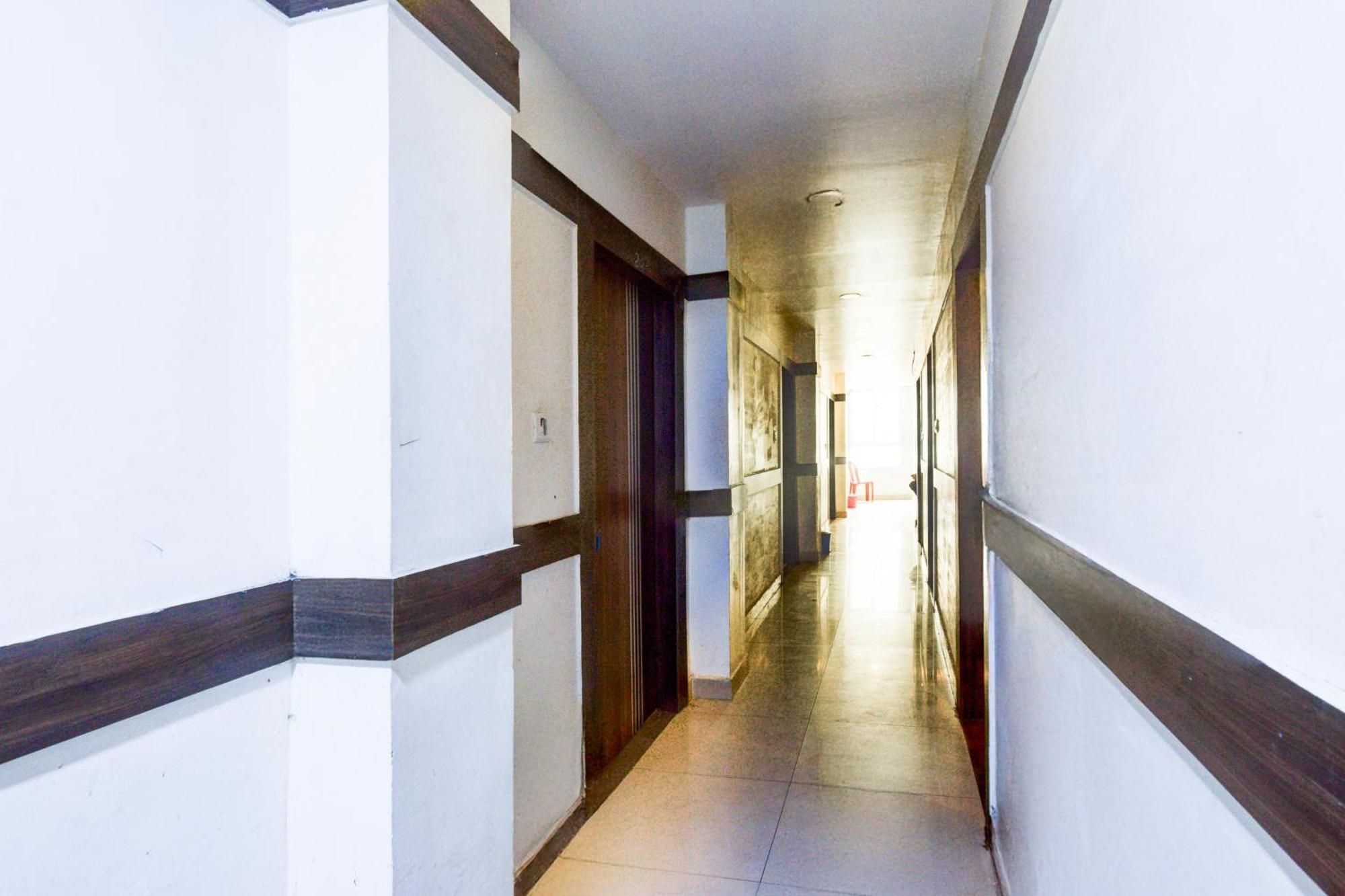 Hotel O Asian Residency Hyderabad Exterior photo