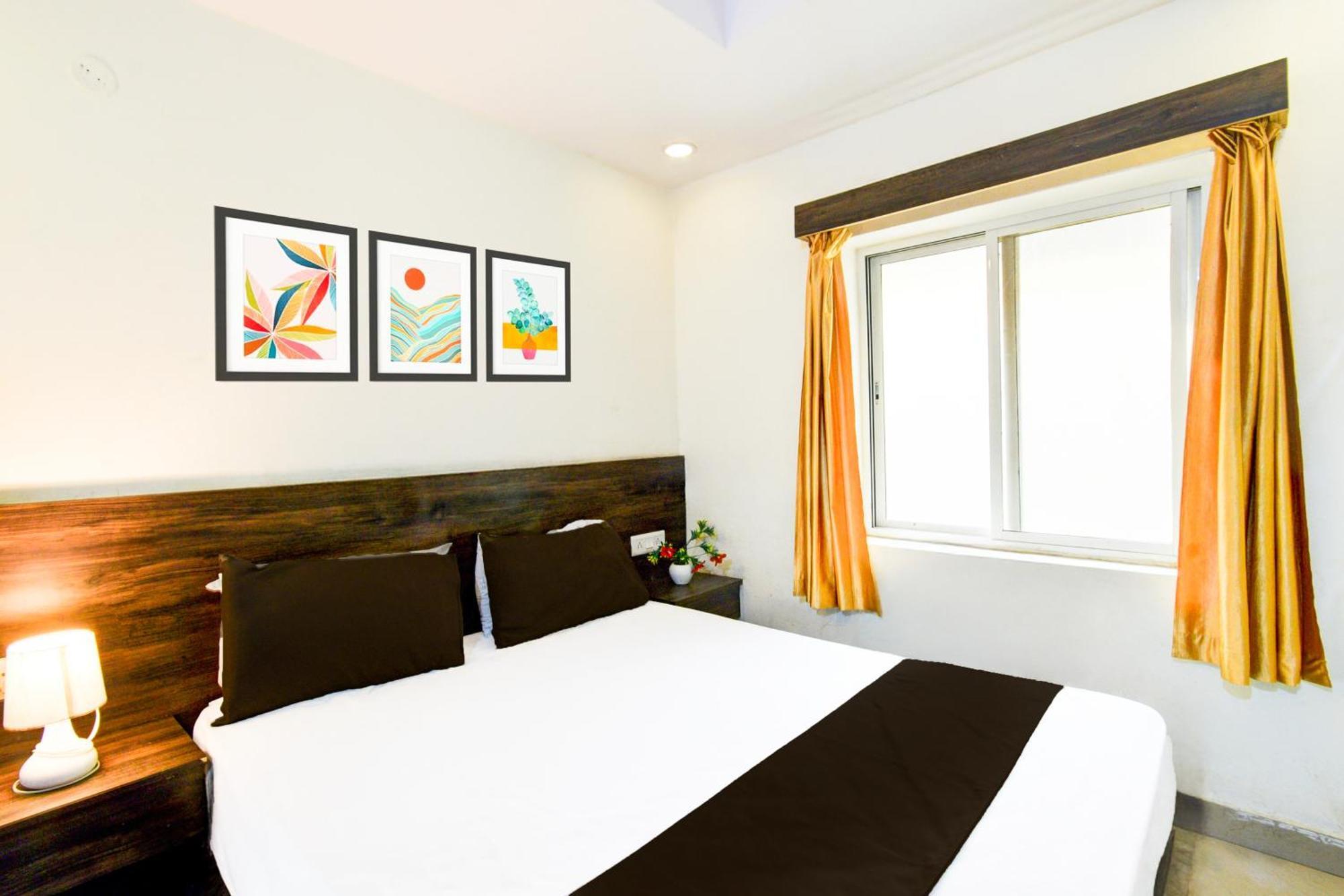 Hotel O Asian Residency Hyderabad Exterior photo